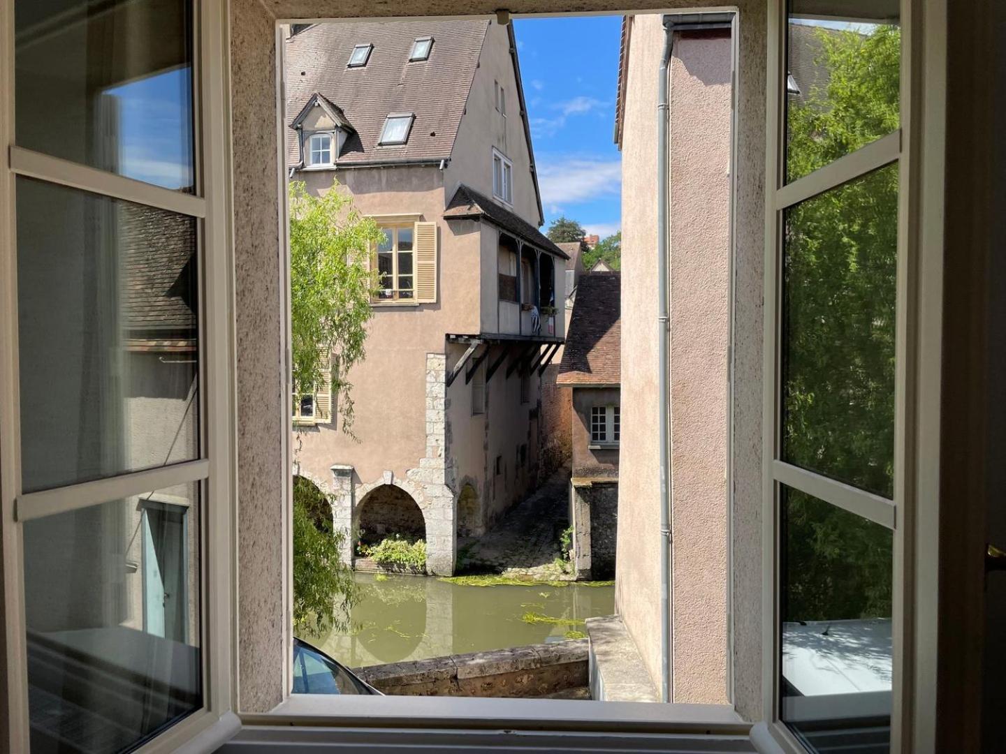Appartamento Au Bord De L'Eure - Free Parking Chartres Esterno foto